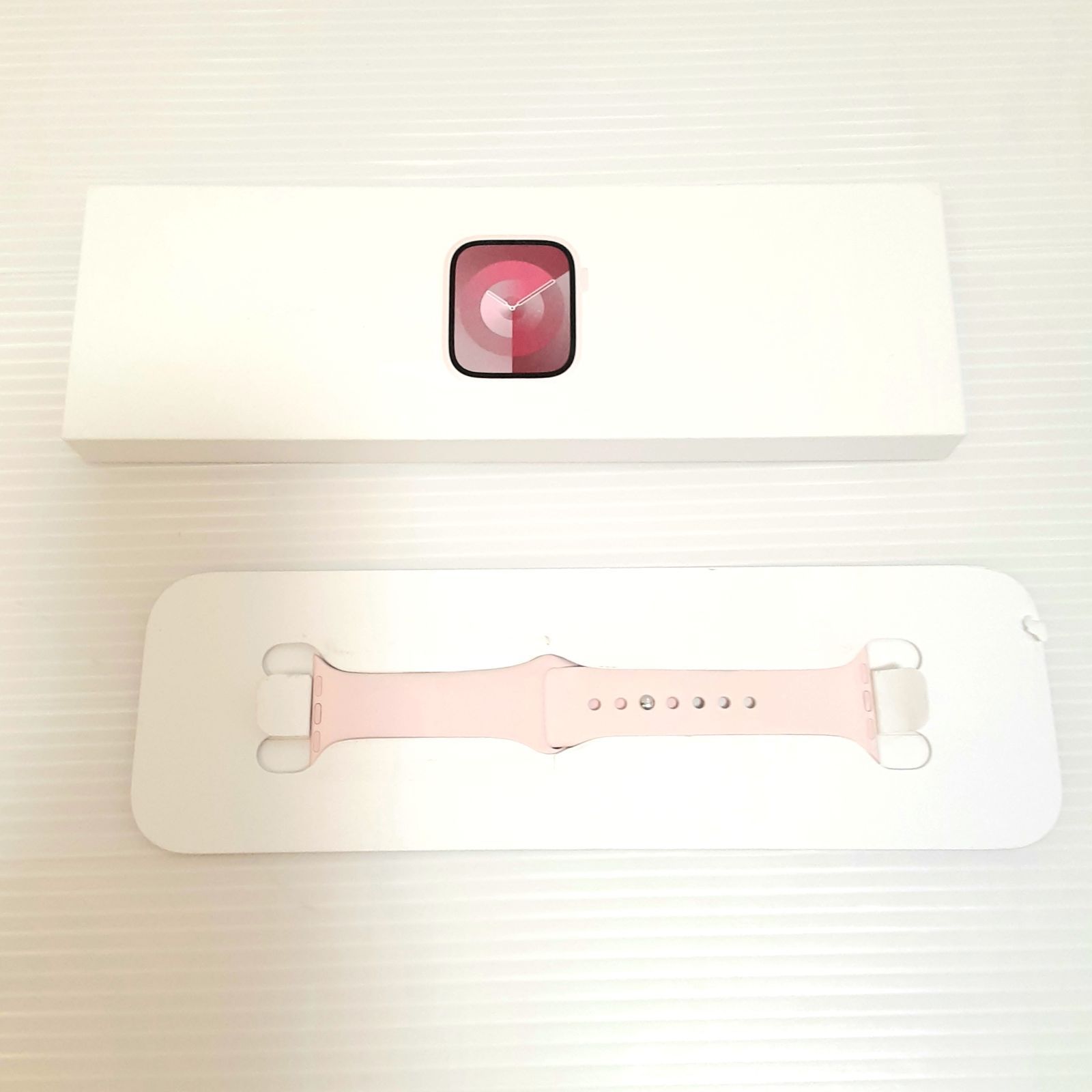 Apple Watch Series 9(GPSモデル)- 41mmピンクアルミニウム Apple Watch Series 9(GPSモデル)- 41mmピンクアルミニウム