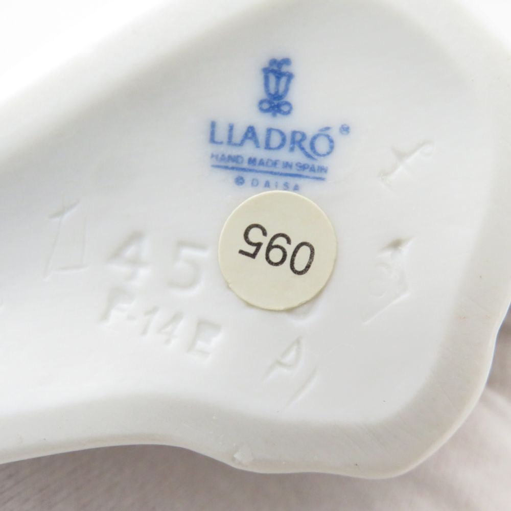 美品 LLADRO リヤドロ 4540 可愛いフルート フィギュリン 1点 インテリア 置物 陶器人形 を吹く天使 SO3305X1 LLADRO 美品 リヤドロ 4540「可愛いフルート」 フィギュリン