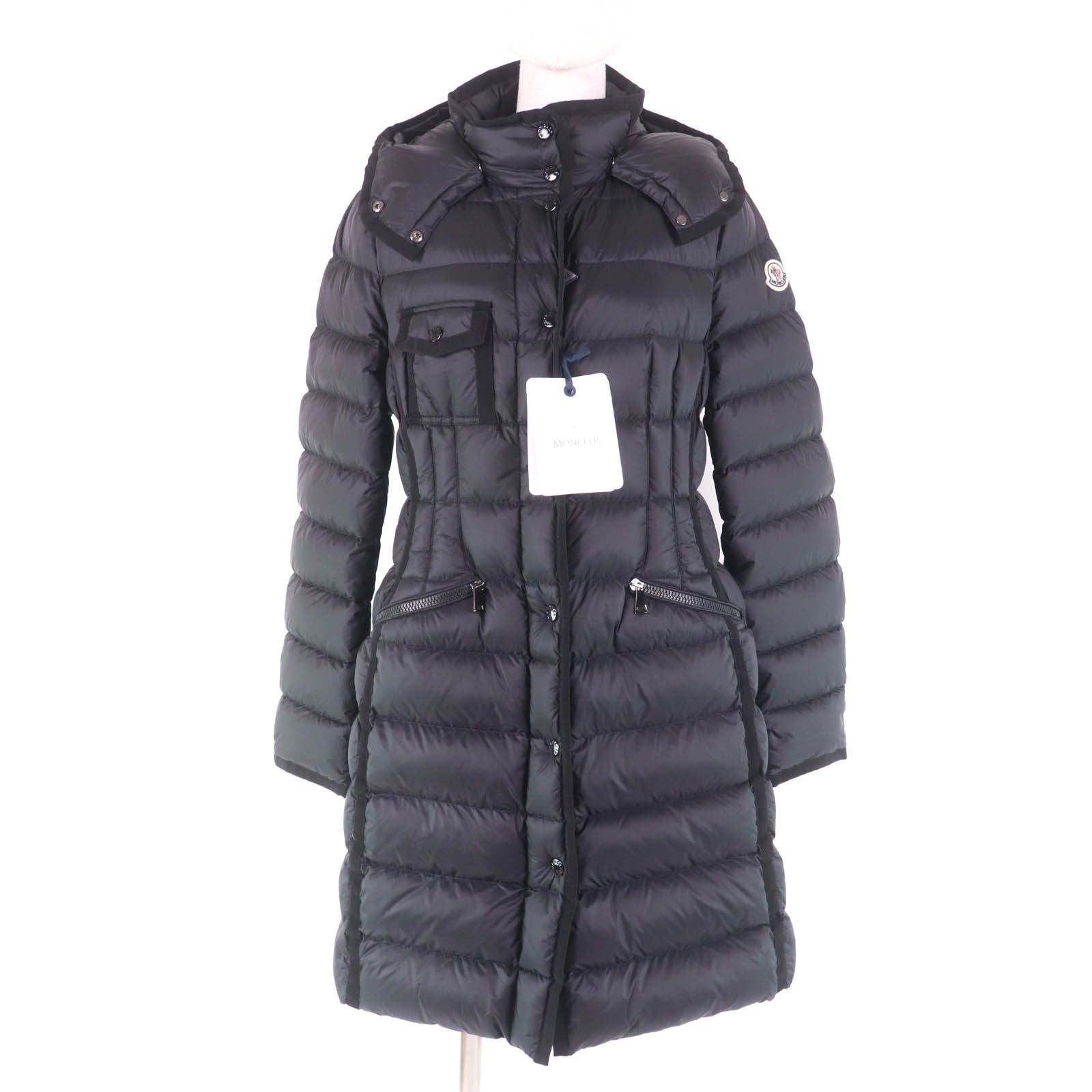MONCLER モンクレール 23-24AW HERMINE エルミンヌ ロゴワッペン フード付 ダウンコート ブラック 3 ハンガー ガーメント付き レディース