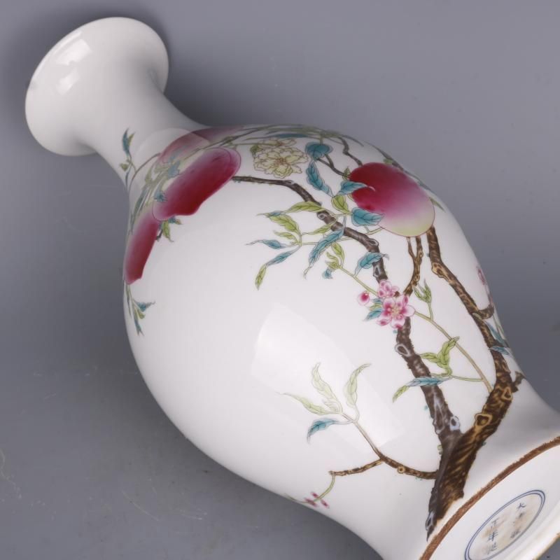 清雍正粉彩寿桃紋橄欖瓶 景徳鎮 陶磁器 装飾品 現代工芸品 美術品 置物 清雍正粉彩寿桃紋橄欖瓶 景徳鎮 陶磁器 装飾品 現代工芸品 美術