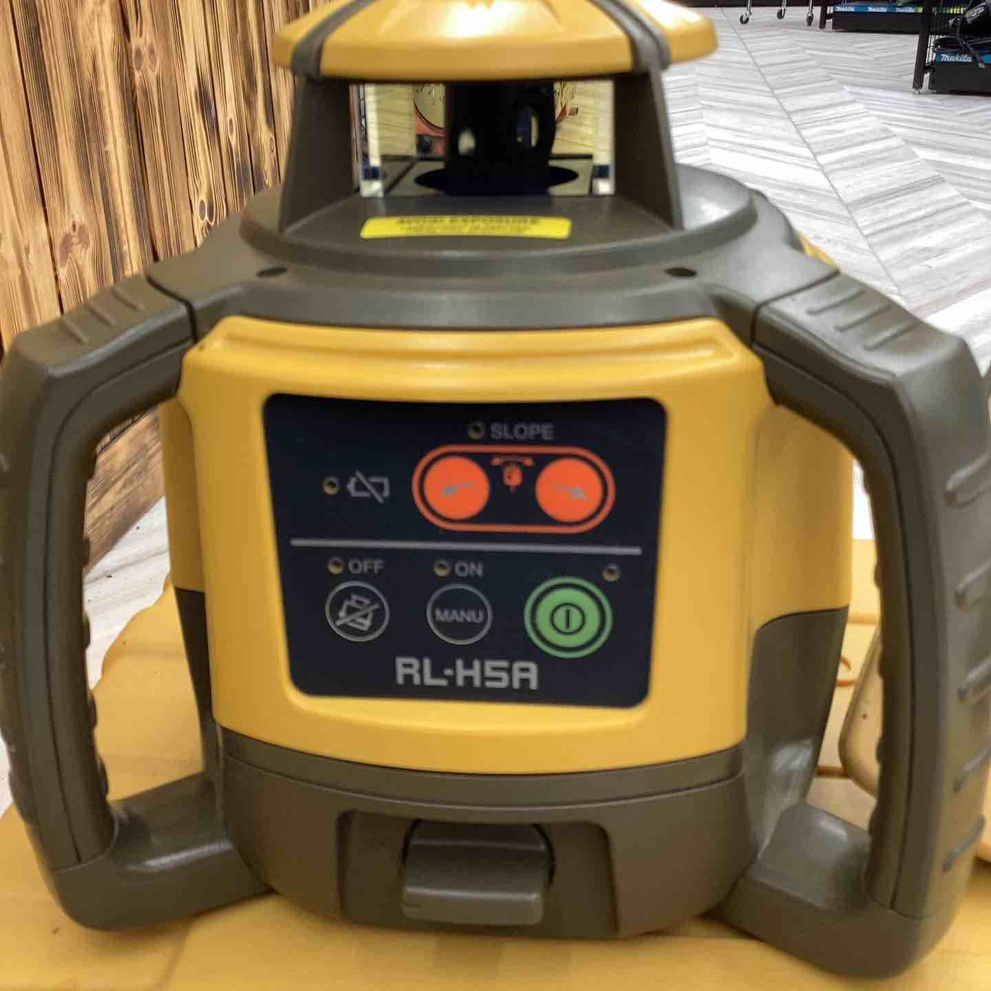 受光器の水平器 越谷店