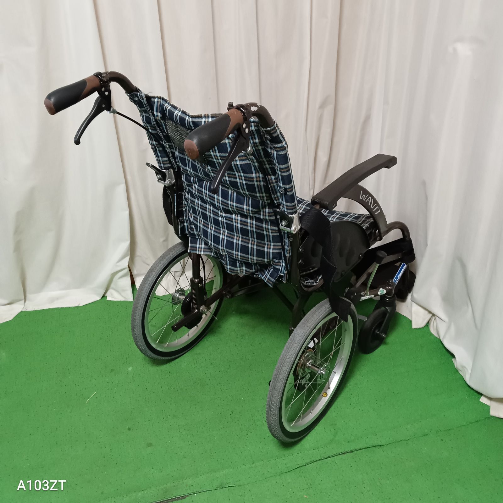 WA16-40S ノーパンクタイヤ