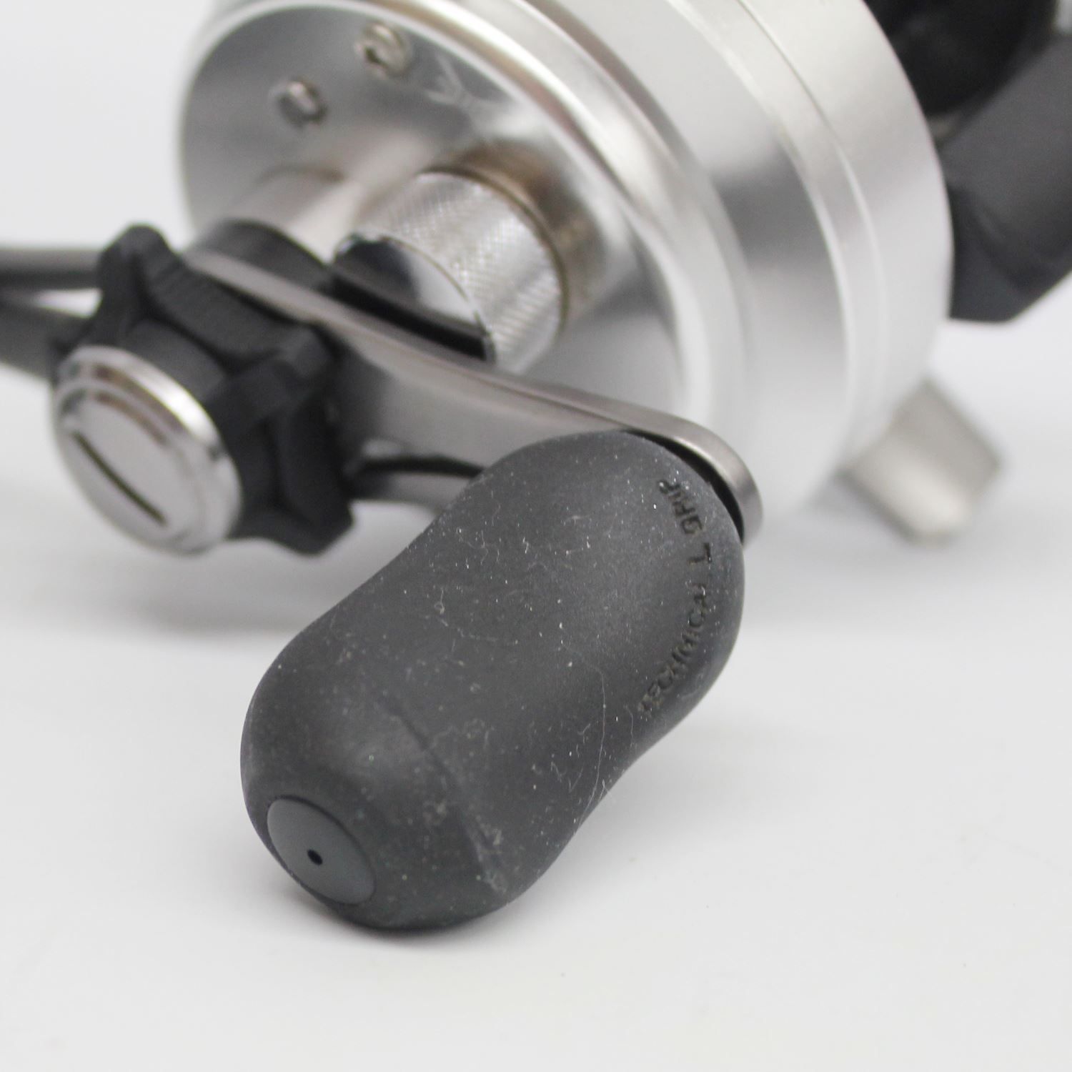 リール SHIMAMO CALCUTTA 101 リール SHIMAMO CALCUTTA 101 シマノ(SHIMANO) 12カルカッタ 101