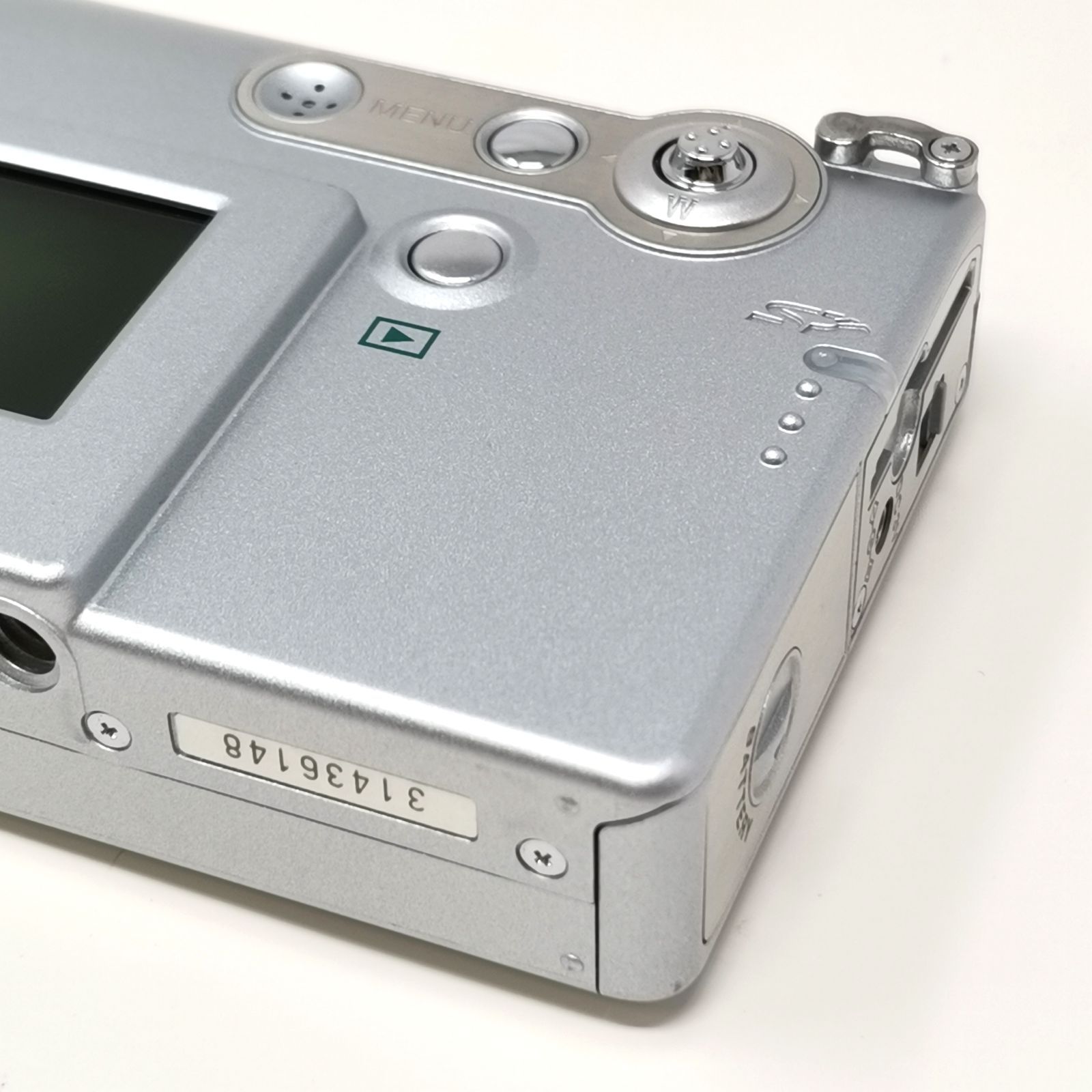 希少【動作品】KONICA MINOLTA コニカミノルタ DiMAGE X21 コニカミノルタ デジタルカメラ DiMAGE X21 シルバー 電池式 単