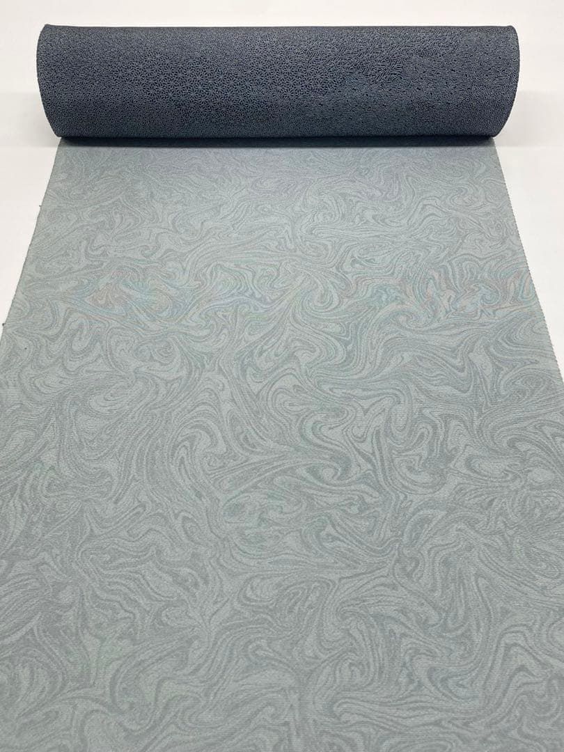 両面染小紋 墨流し×裂取 伊勢紅型 共八掛 正絹 反物 - メルカリ