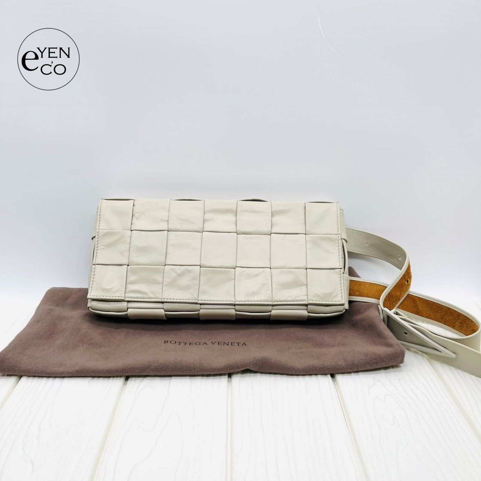 BOTTEGA VENETA ボッテガヴェネタ ザ ストレッチ カセット マキシ