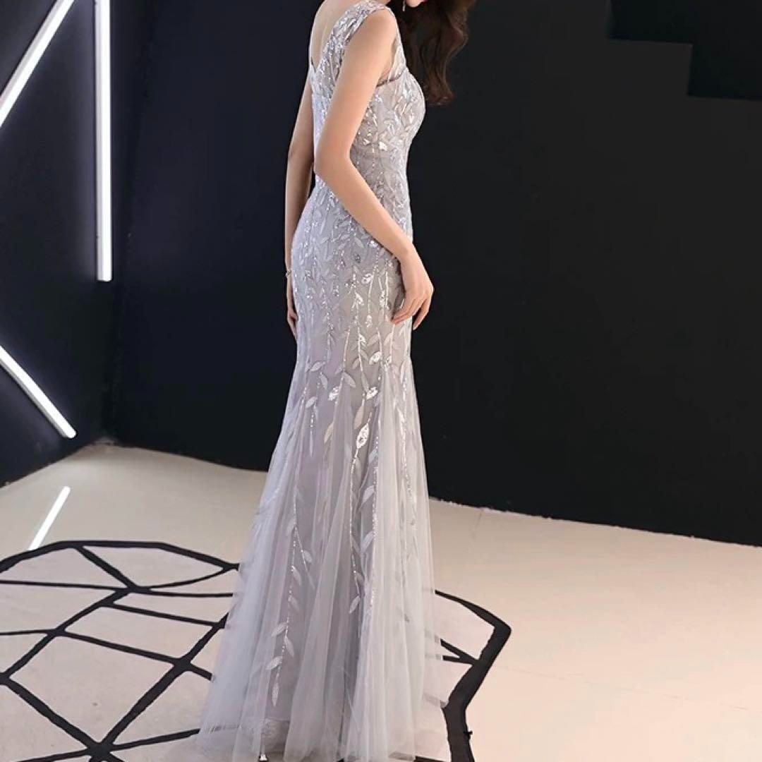 リーフ柄がオシャレなマーメイドイブニングドレス♩.• リーフ柄がオシャレなマーメイドイブニングドレス?.? - メルカリ