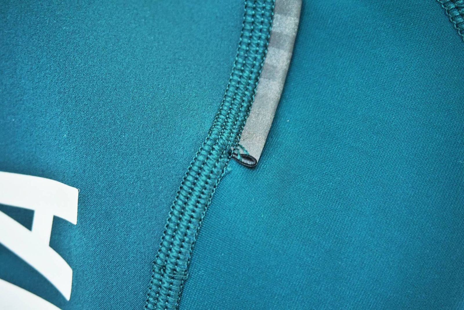 ビブタイツ バイチャリ有明店