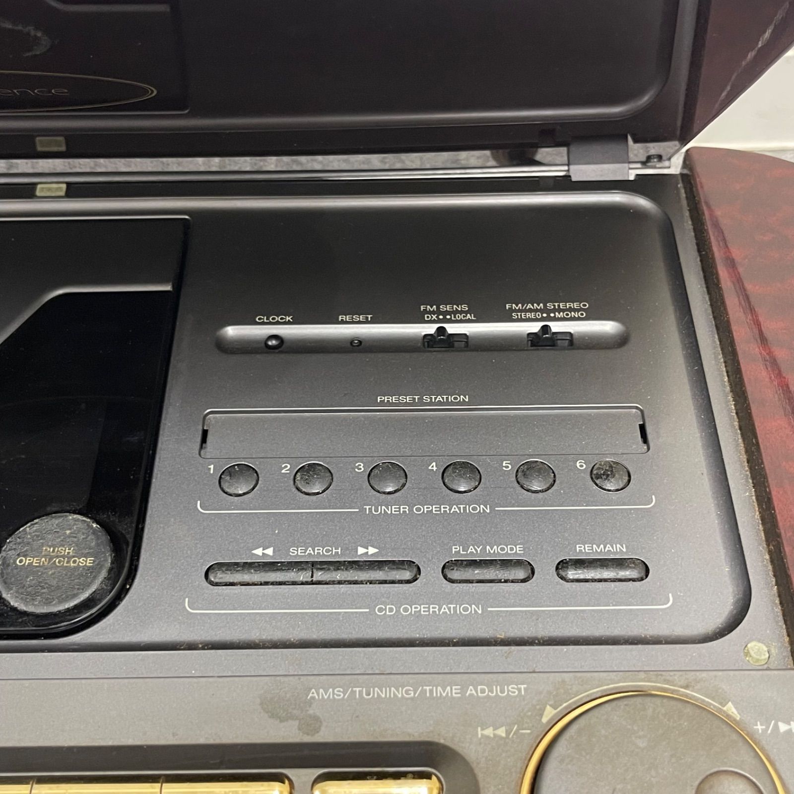 日*1様 【ジャンク品】SONY D-3000 Celebrity セレブリティ SONY ソニー D-3000 Celebrity セレブリティ GIUGIARO SME