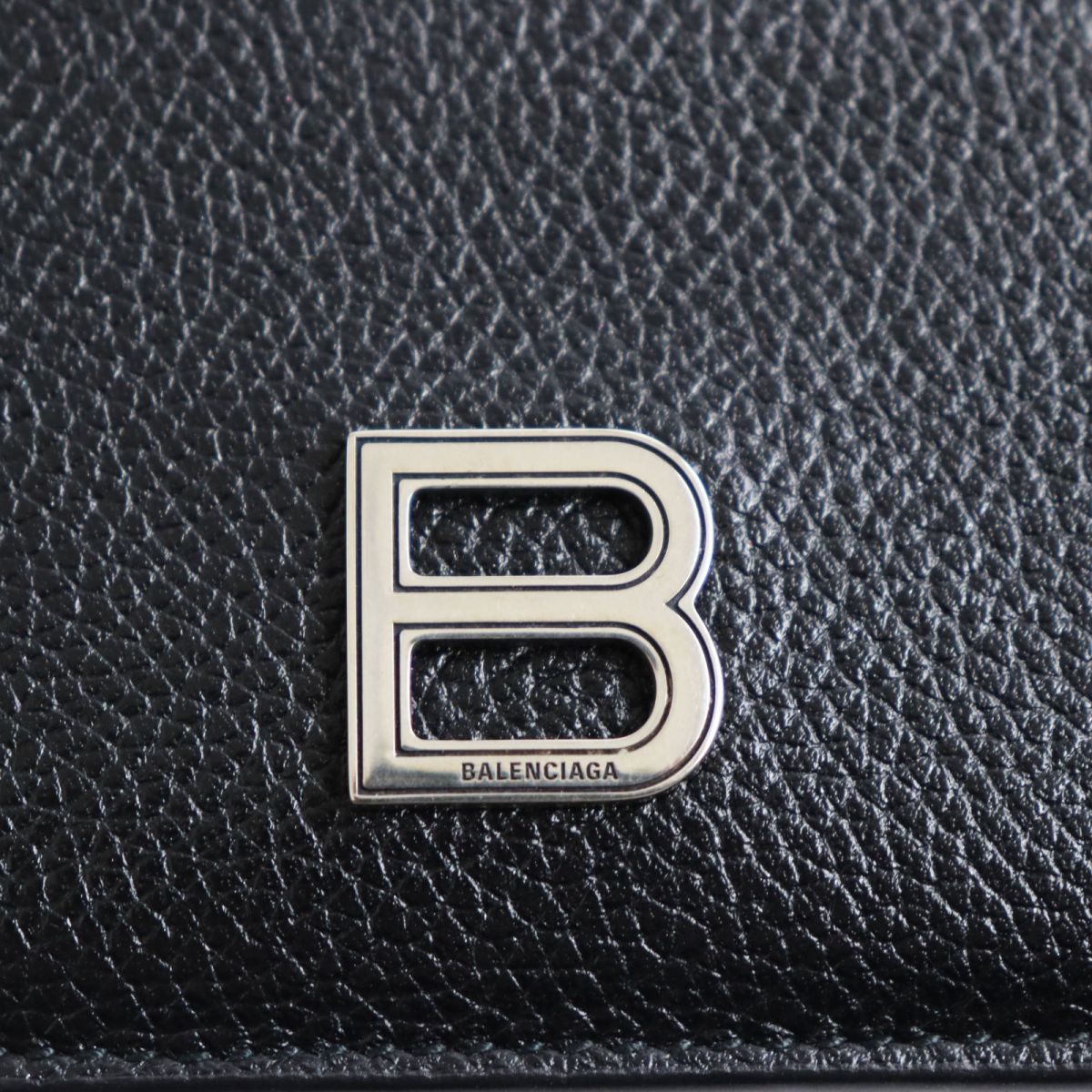 美品●BALENCIAGA バレンシアガ 637371 レザー HOURGLASS Bロゴ金具付き ロングケース/カードホルダー ブラック イタリア製 美品○BALENCIAGA バレンシアガ 637371 レザー HOURGLASS Bロゴ金具