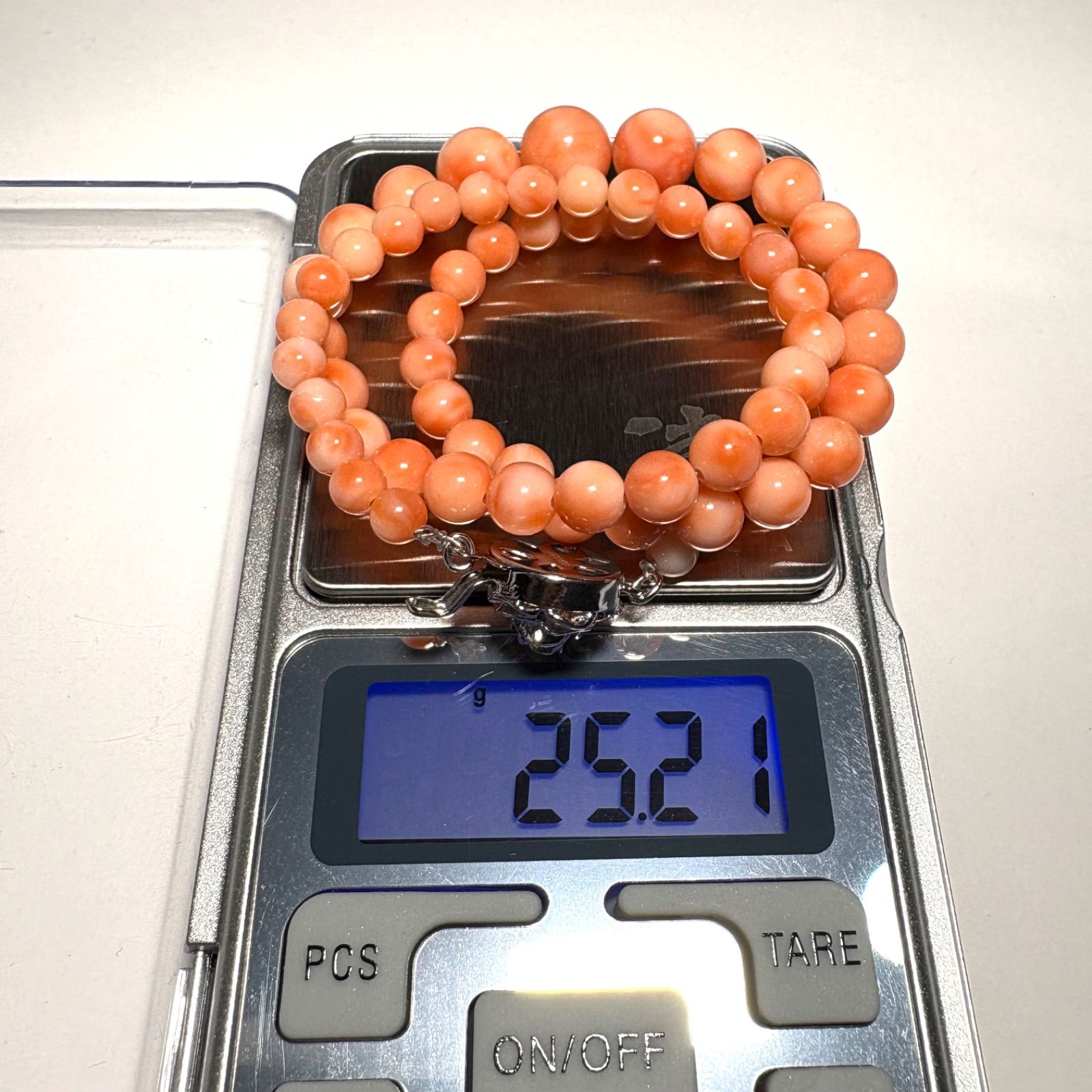 天然桃珊瑚ネックレス（グラデーションデザイン・シルバーメッキ金具 