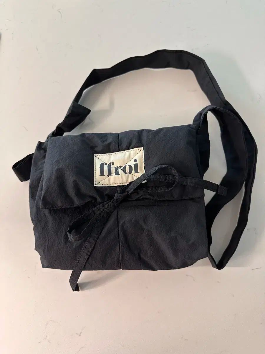 ffroi フロイ