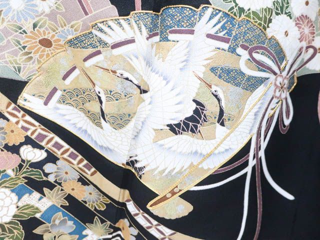 【春】20767o 黒留袖　五つ紋　比翼仕立　花鳥文様　作家物 落款入　着物 春】20767o 黒留袖 五つ紋 比翼仕立 花鳥文様 作家物 落款入 着物