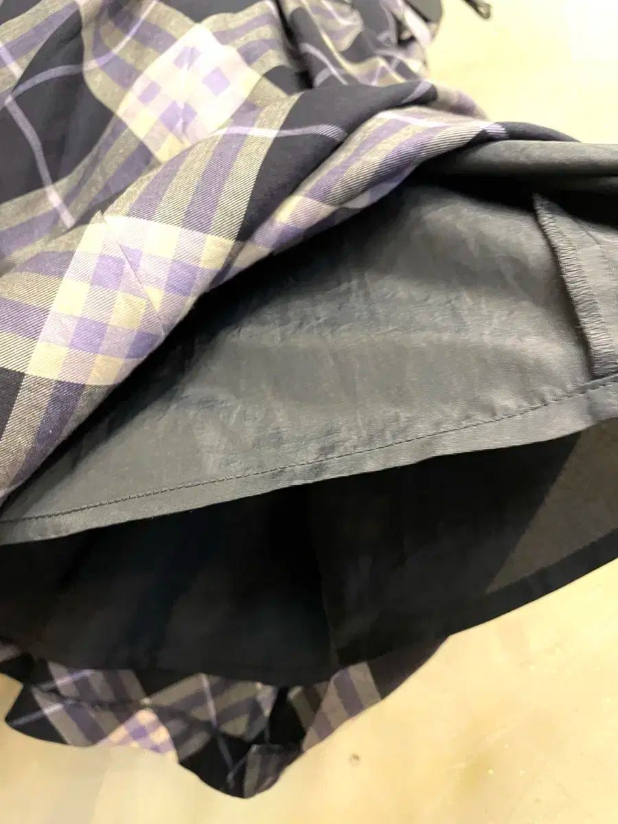 シャーリング スカート