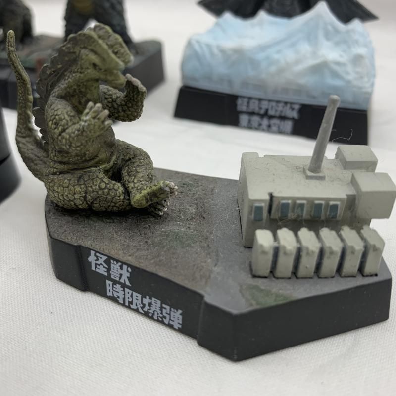 中古】現状品)ｳﾙﾄﾗ怪獣名鑑 帰ってきたｳﾙﾄﾗﾏﾝ 怪獣総進撃 10種ｾｯﾄ[91