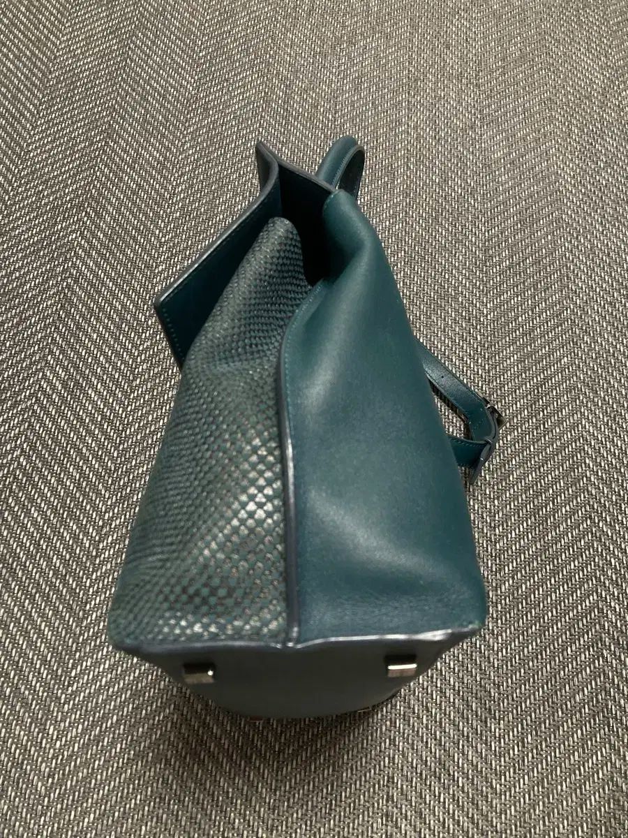 ケイトスペードノット カラーブロック ミディアム クロスボディ トート