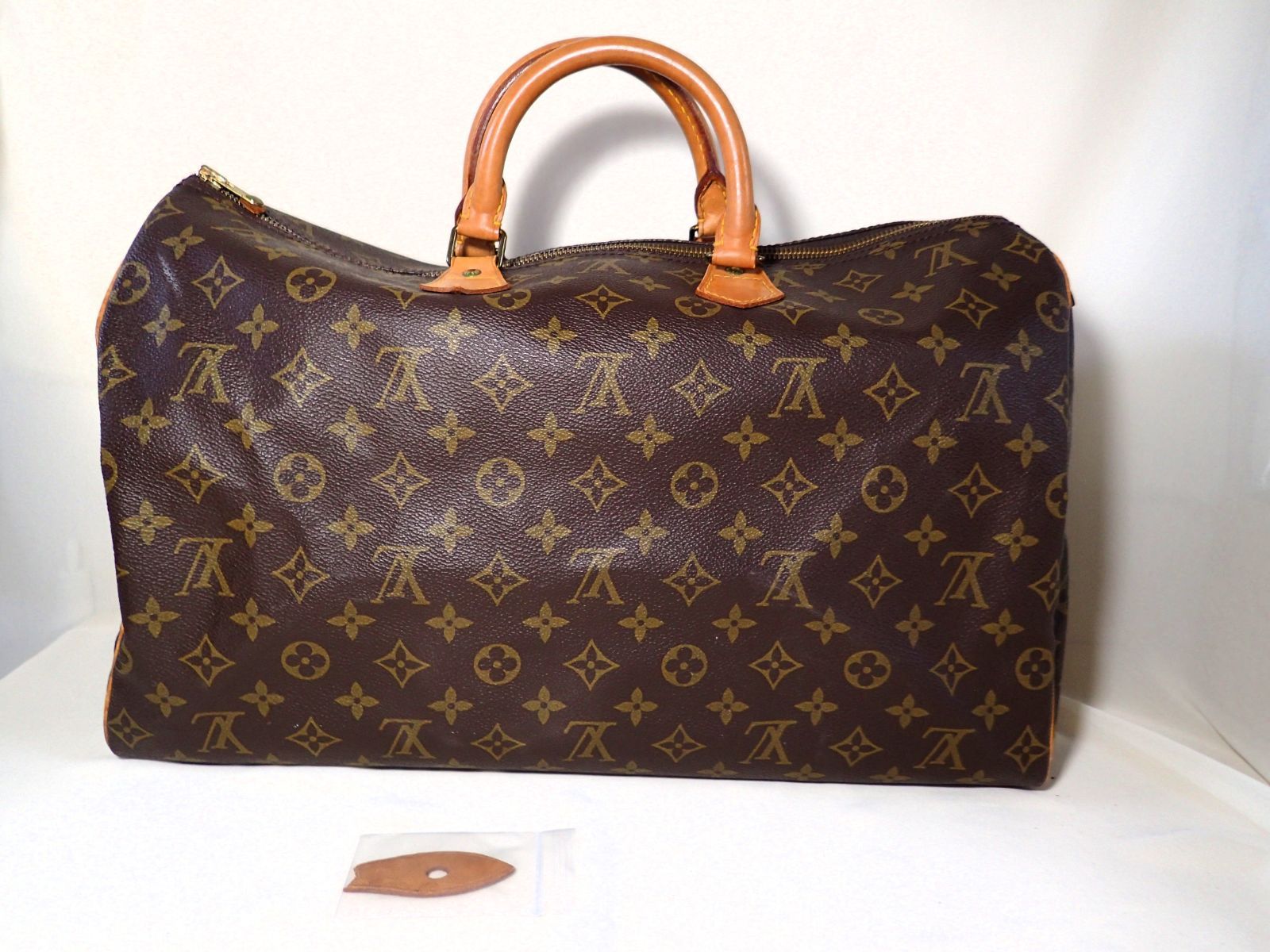 訳アリ・美品】LOUIS VUITTON ルイヴィトン スピーディー 40