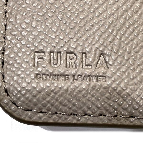 フルラ WP00444 BX0306 2572S 2つ折り財布 レディース 美品 フルラ WP00444 BX0306 2572S 2つ折り財布 レディース 美品