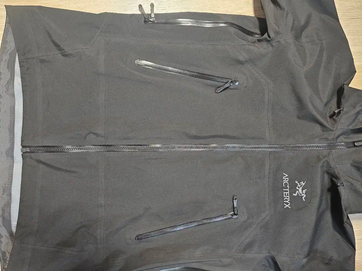 ARC TERYX ベータ AR ジャケット M