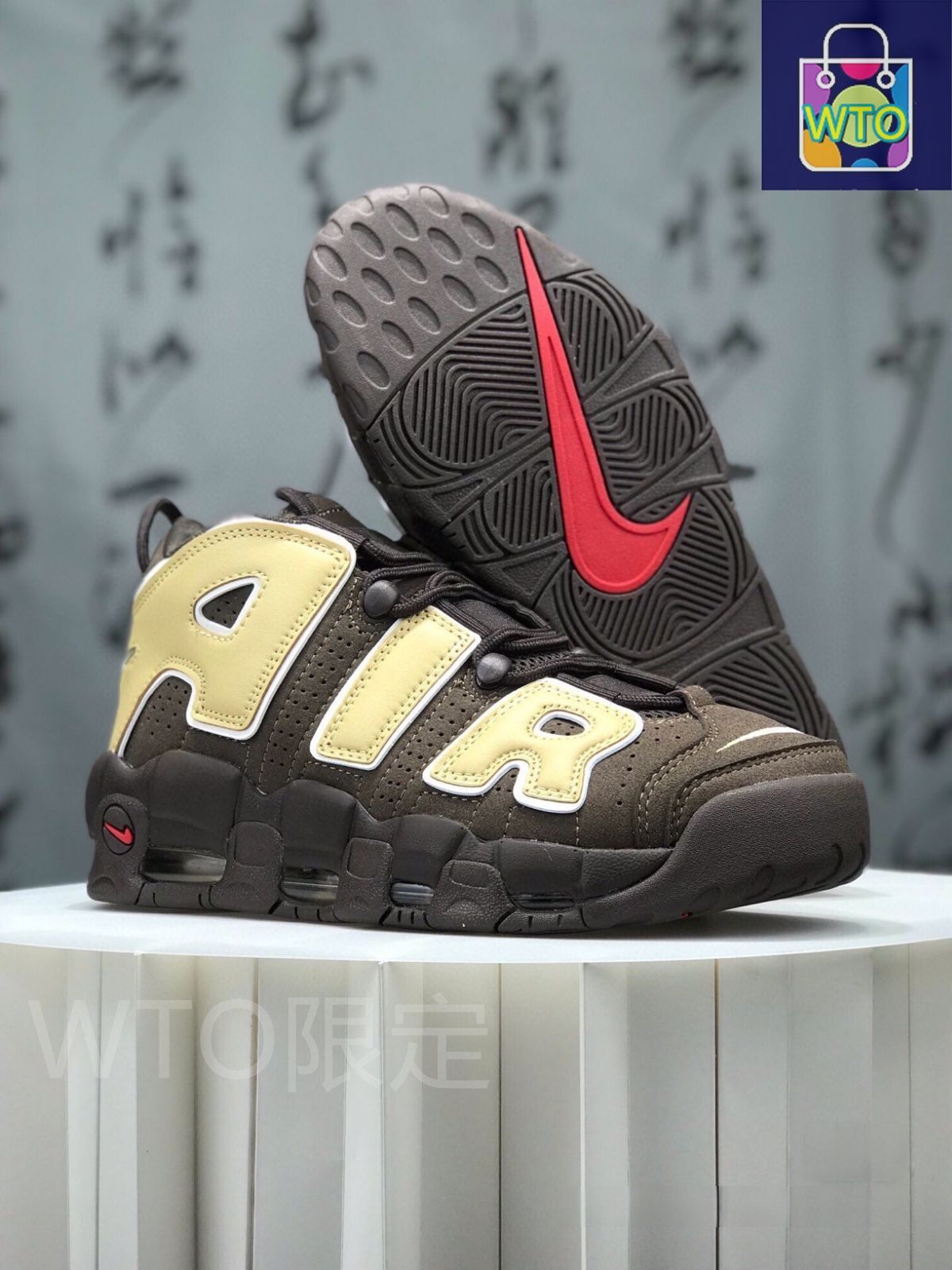 お値下げしました??即購入?? ナイキ スニーカー Nike Air More