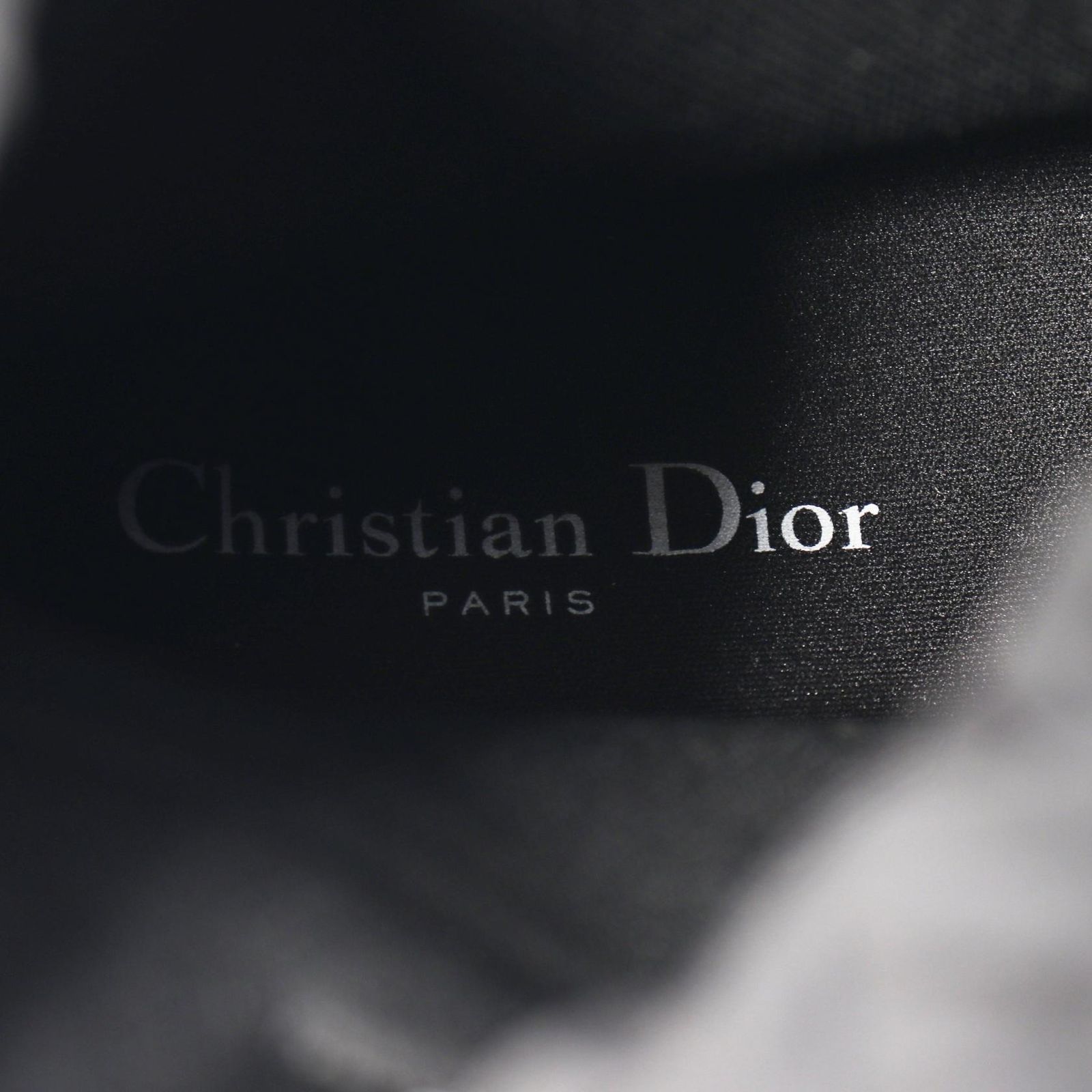 DIOR