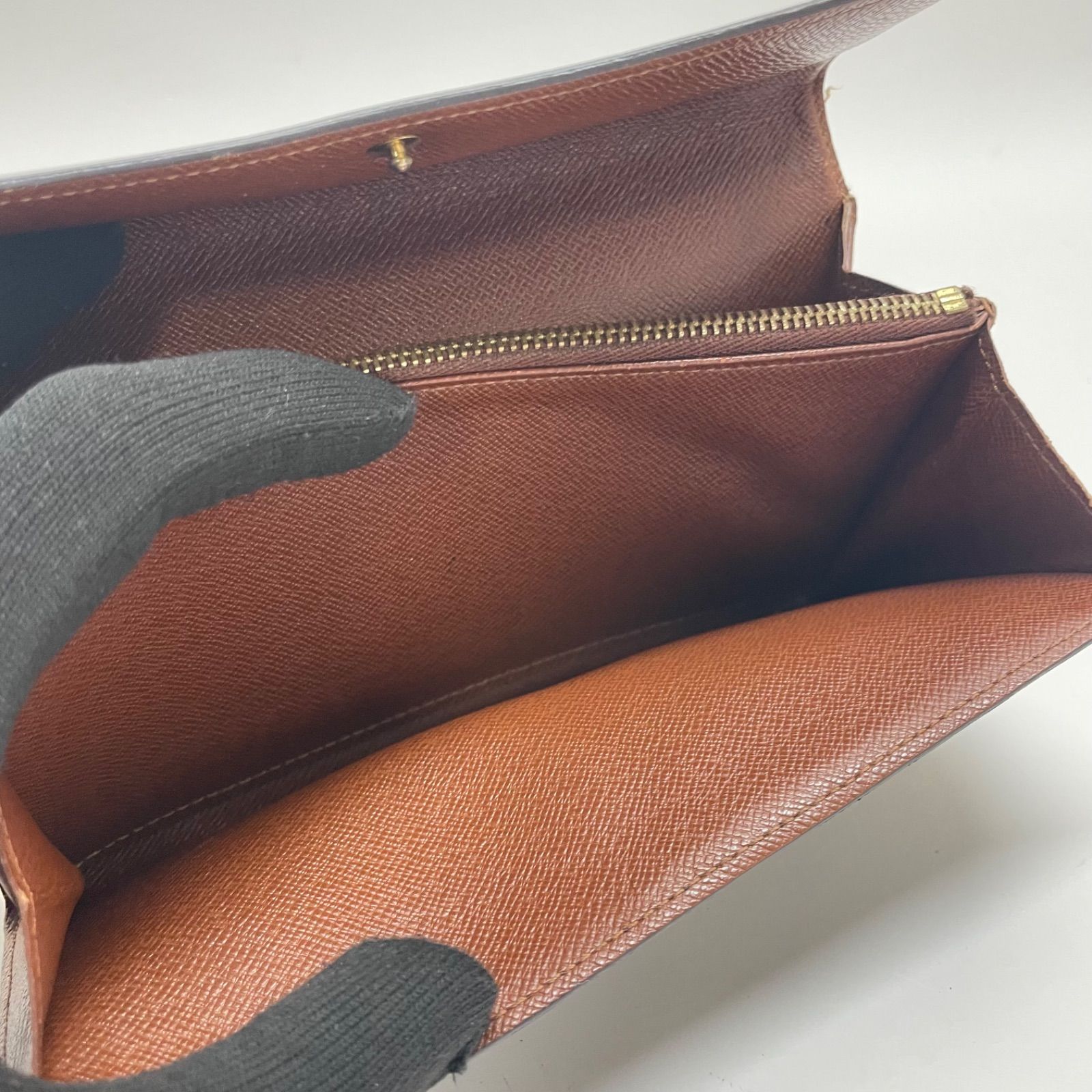大人気‼️定番モデル✨ルイヴィトン サラ長財布 モノグラム【国内正規品】 LOUIS VUITTON ルイ・ヴィトン モノグラム 長財布
