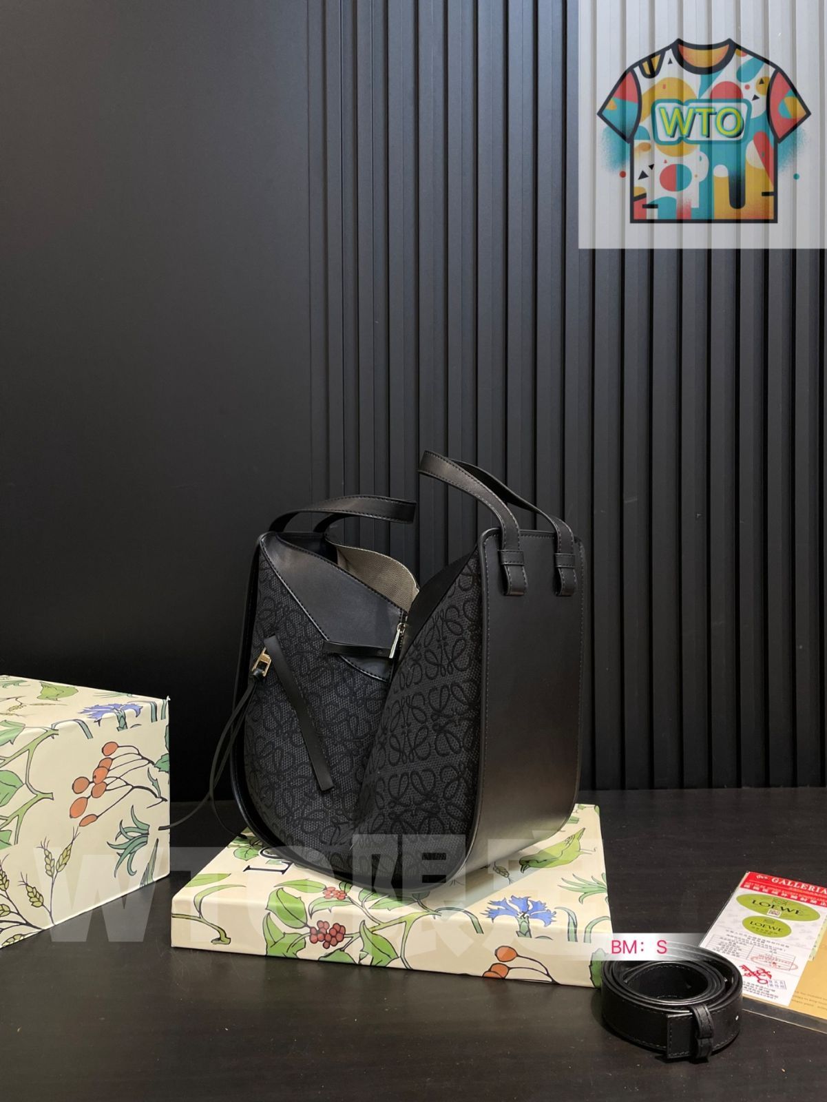 LOEWE ハンモック バケットバッグ ? 26×25cm [本日特価|新品未