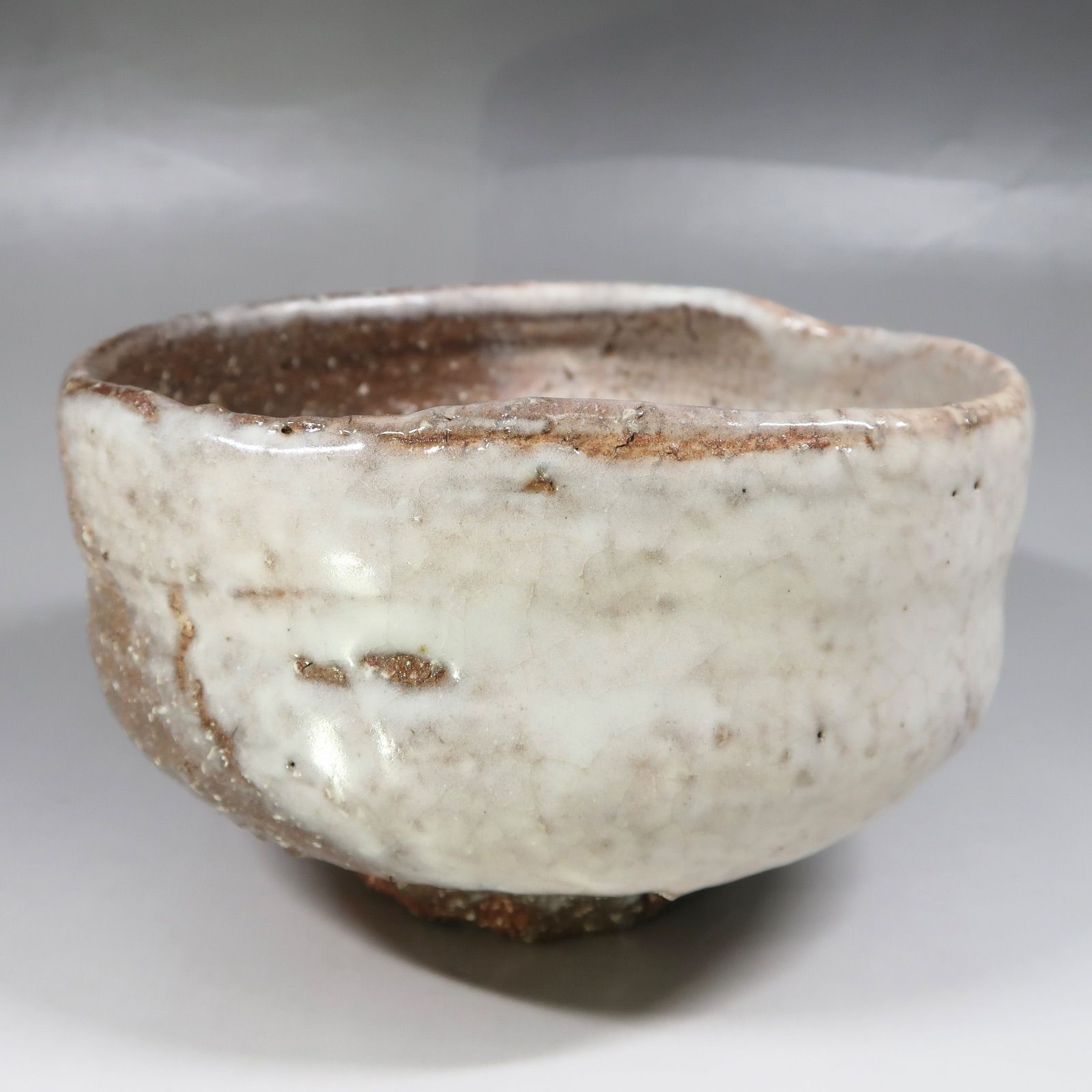 【 香合 / 三輪休雪 】 休和 松ぼっくり 不走庵 茶道具 工芸 箱付き 香合 / 三輪休雪 】 休和 松ぼっくり 不走庵 茶道具 工芸 箱付き