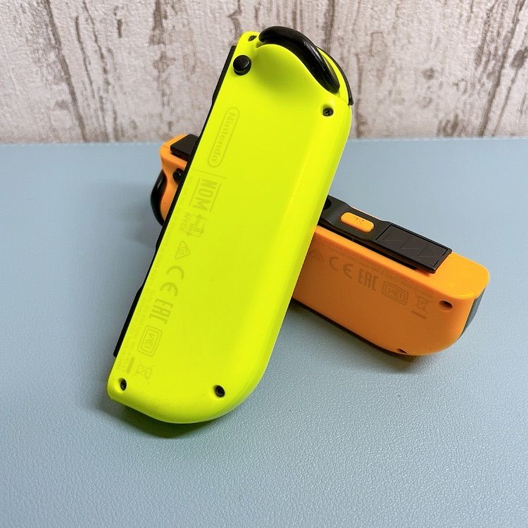 美品 レアカラー オレンジ イエロー Switch 左右セット ジョイコン 美品 レアカラー オレンジ イエロー Switch 左右セット