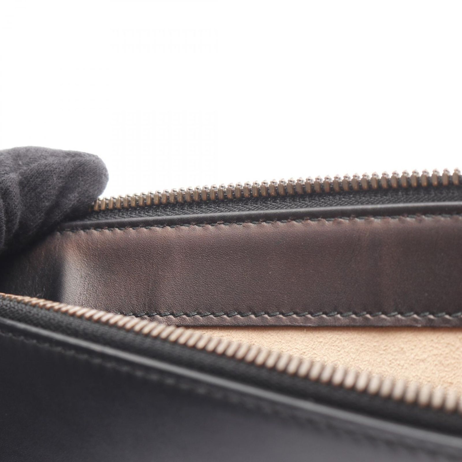 ブラック レザー