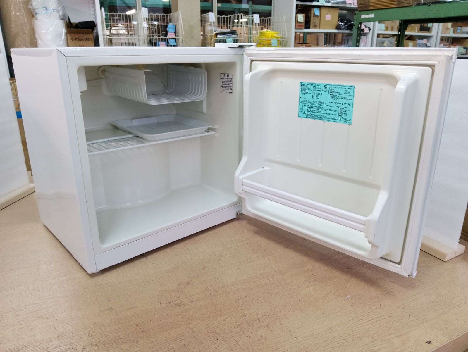 Haier JR-N40E 冷蔵庫 2013年製 Amazon.co.jp: ハイアール 40L 1ドア冷蔵庫（直冷式）ホワイト