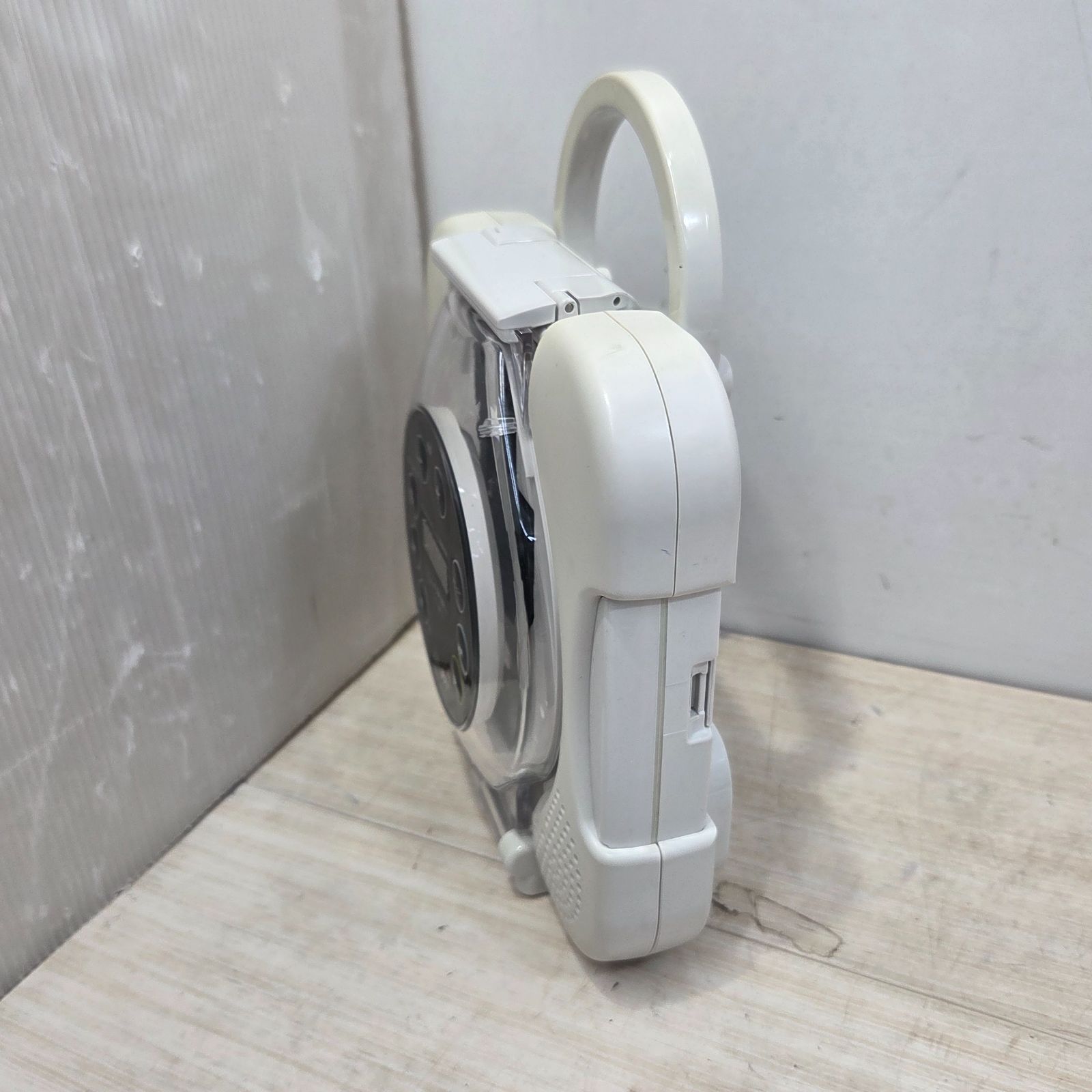 【希少】Twinbird 防水CDプレーヤー AV-J166BR ツインバード Amazon.co.jp: Twinbird 防水CDプレーヤー ブラウン AV-J166BR