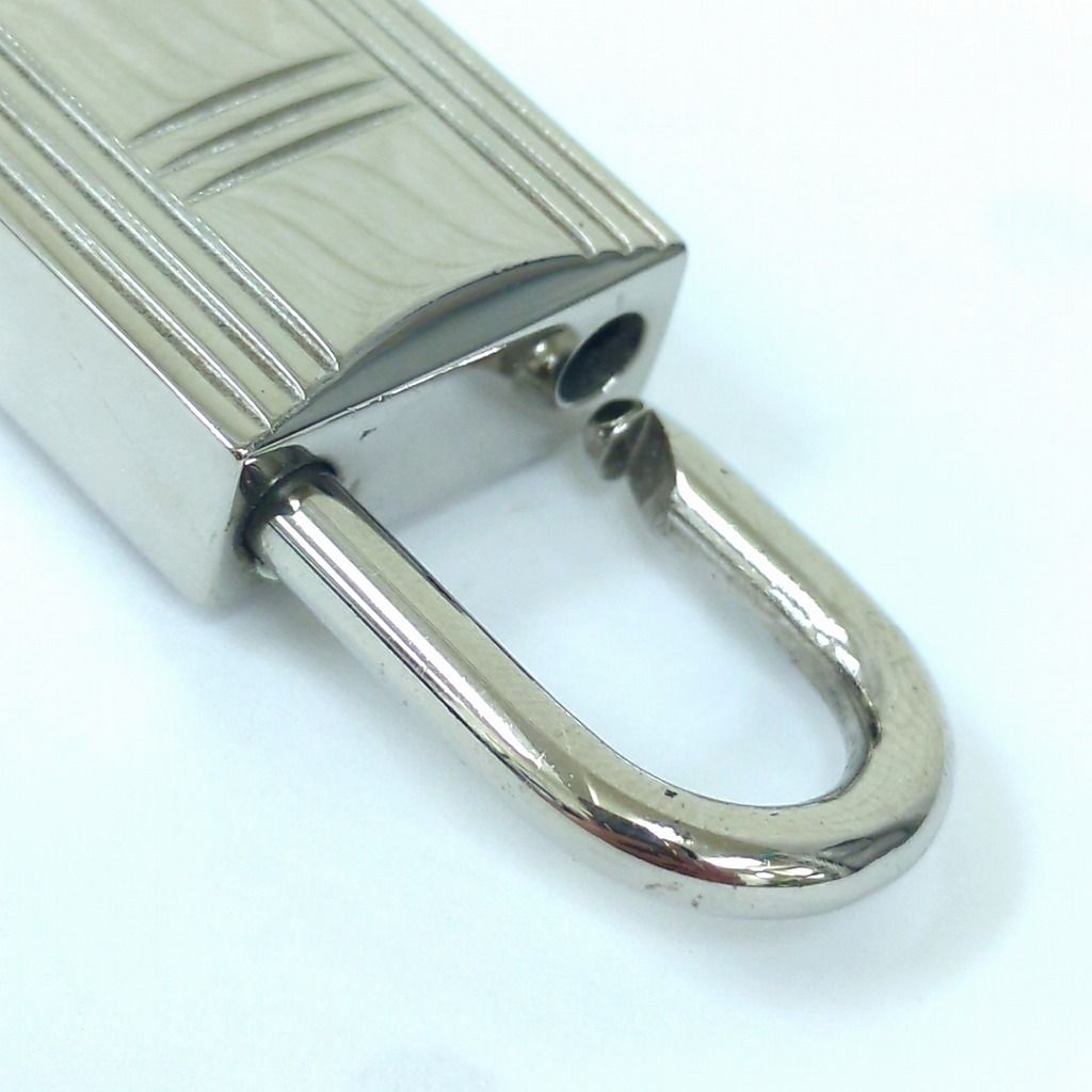 ❣️エルメス❣️HERMESパドロック×カデナキー【102】 HERMES エルメス カデナ南京錠パドロック 鍵1ケ 鍵No.102 - メルカリ