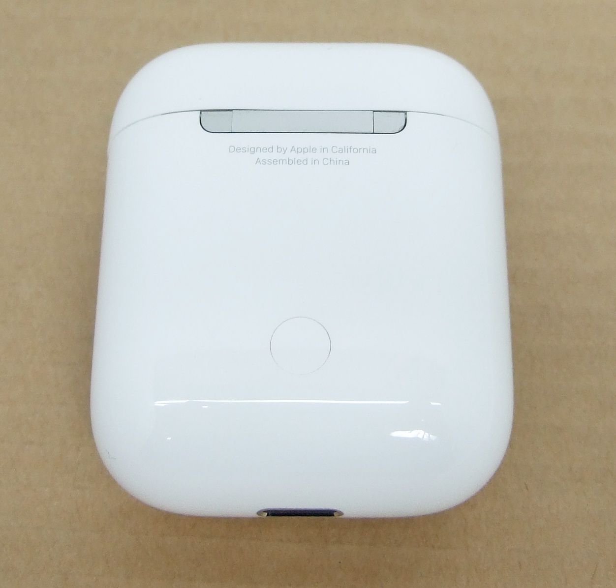 Apple AirPods MMEF2J/A エアーポッズ 第一世代 充電ケース他付属品有り - メルカリ