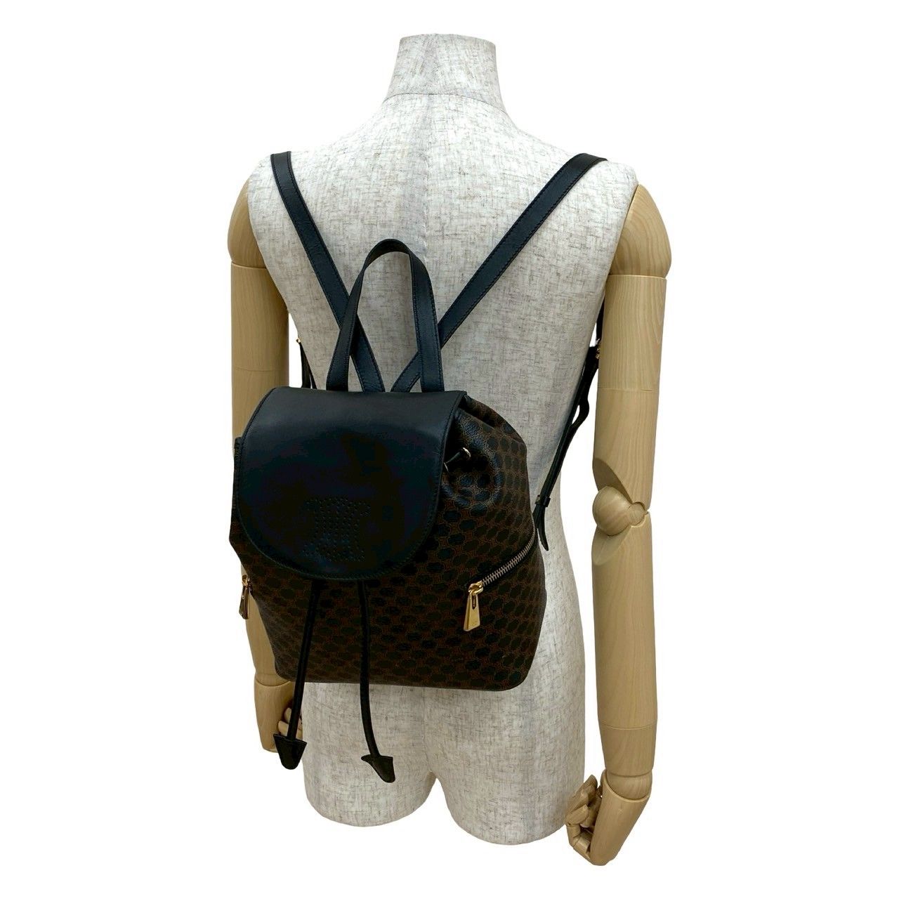 美品 CELINE セリーヌ トリオンフ　マカダム  リュック 極 美品 CELINE セリーヌ ヴィンテージ マカダム ブラゾン 柄