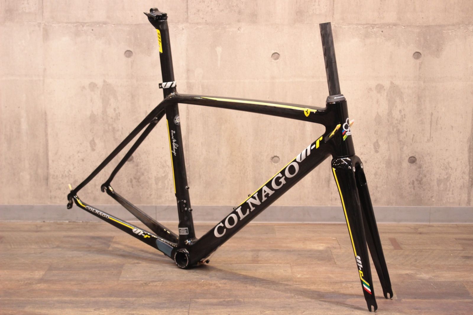 コルナゴ COLNAGO V1-R 2015モデル 48S カーボン ロードバイク フレームセット 名古屋店