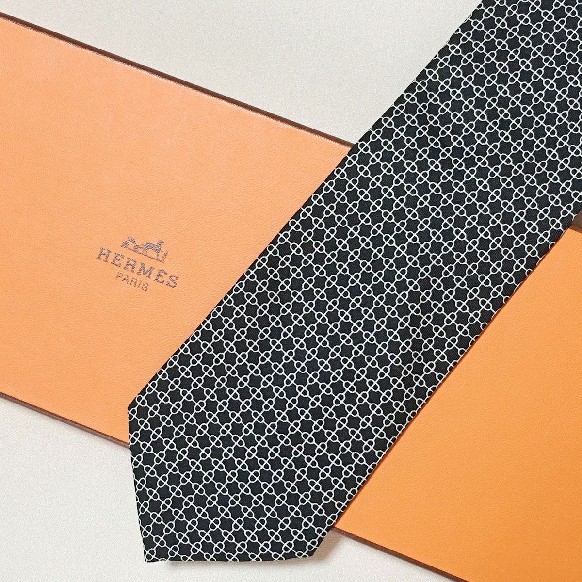 エルメス 未使用 シルク ネクタイ 未使用 ネクタイ シルク100% HERMES エルメス ファソネH H柄 H織