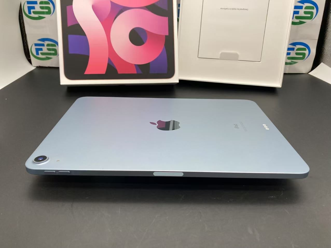 バッテリー80% 付属品完備