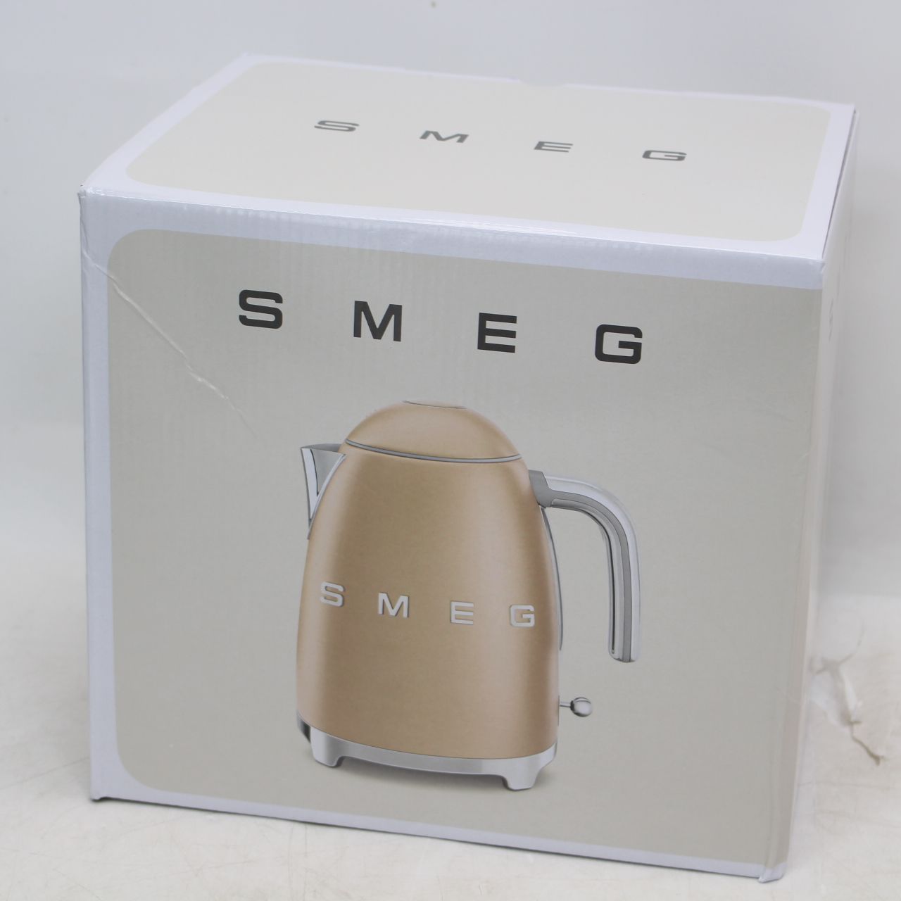 687 smeg 電気ケトル 1.7L シャンパンマット SMEG KLF03CHMJP