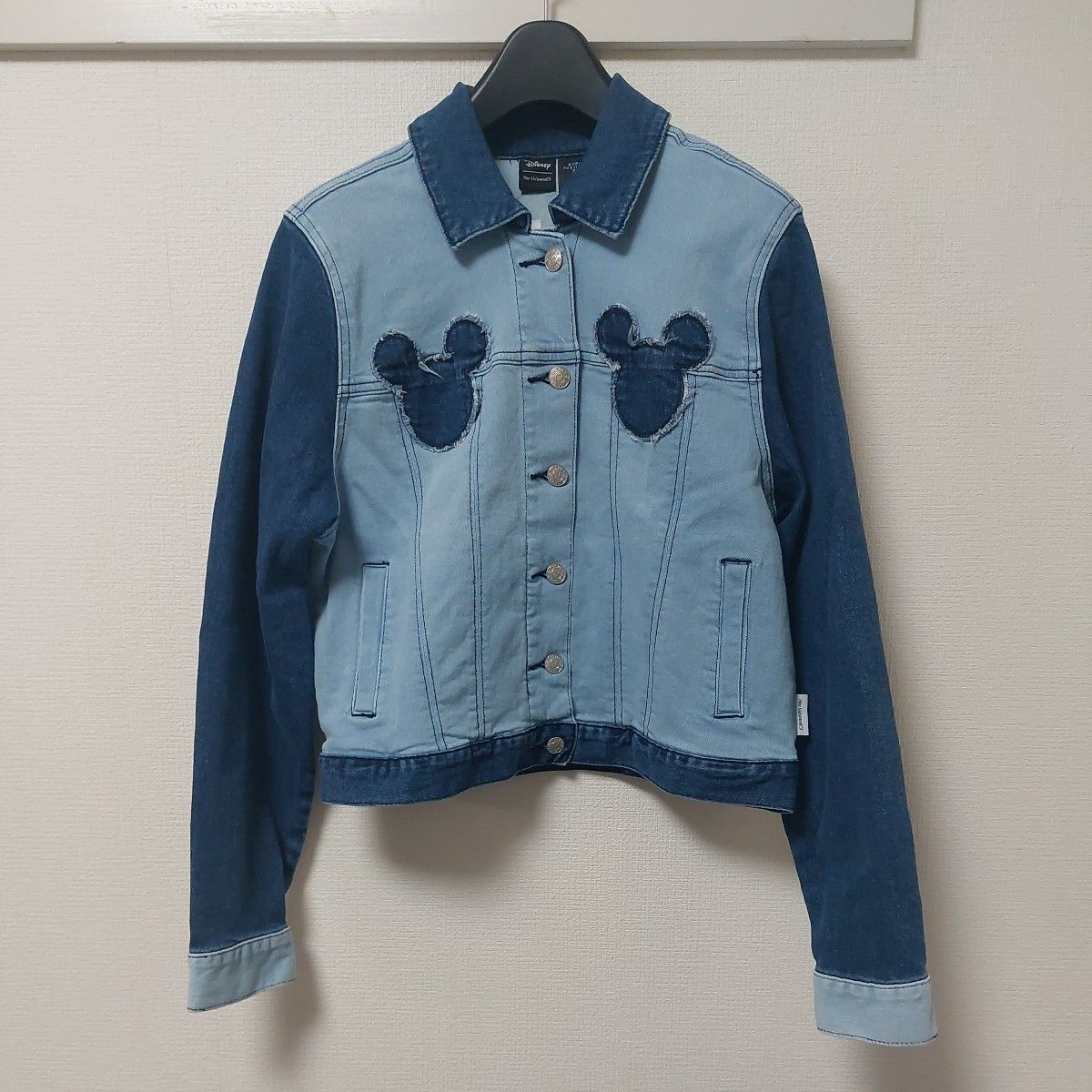 美品　ディズニー　GUESS デニムジャケット ミッキー Gジャン Disney デニムジャケット gジャン 「Disney/ディズニー/ミッキー