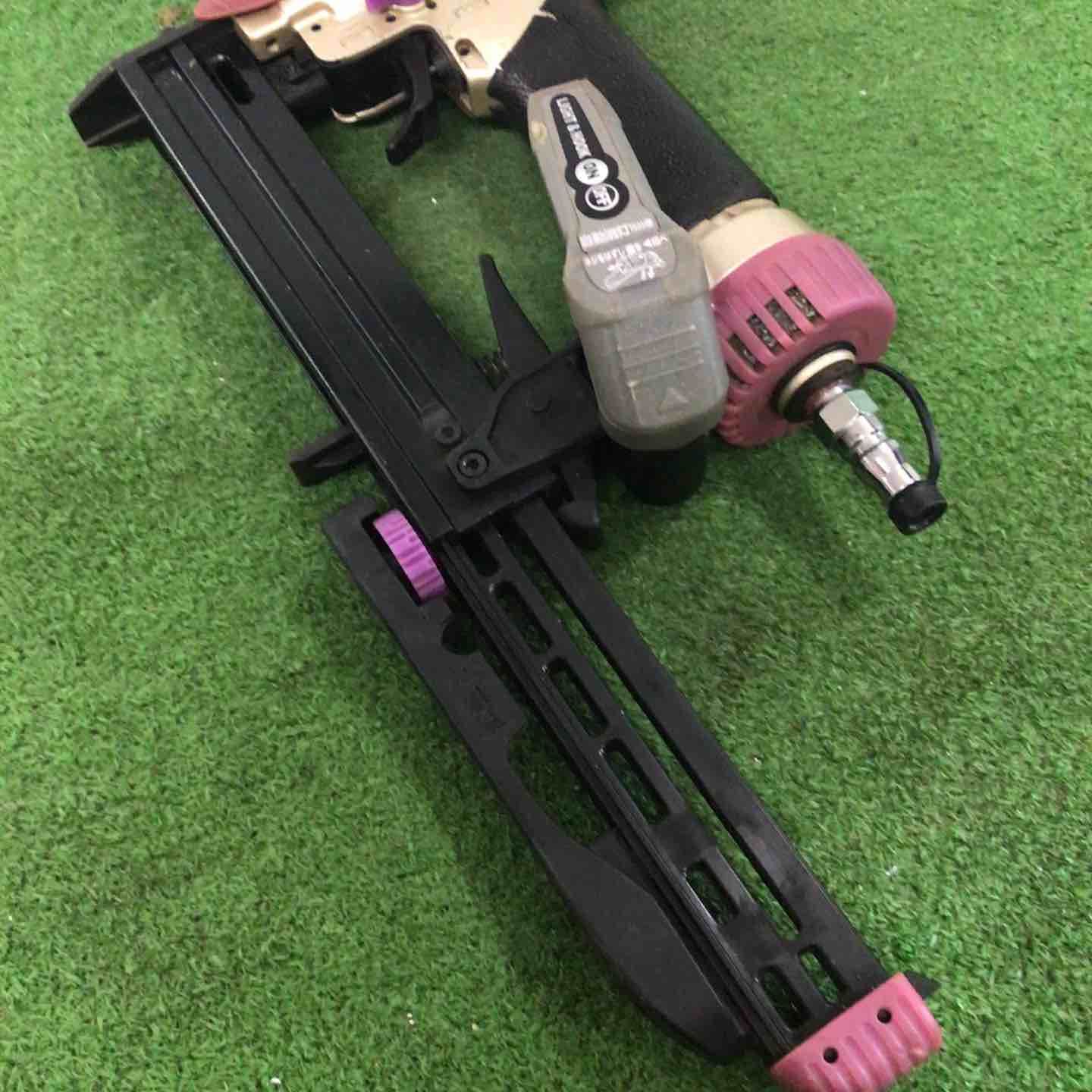 日立工機 常圧エアタッカ
