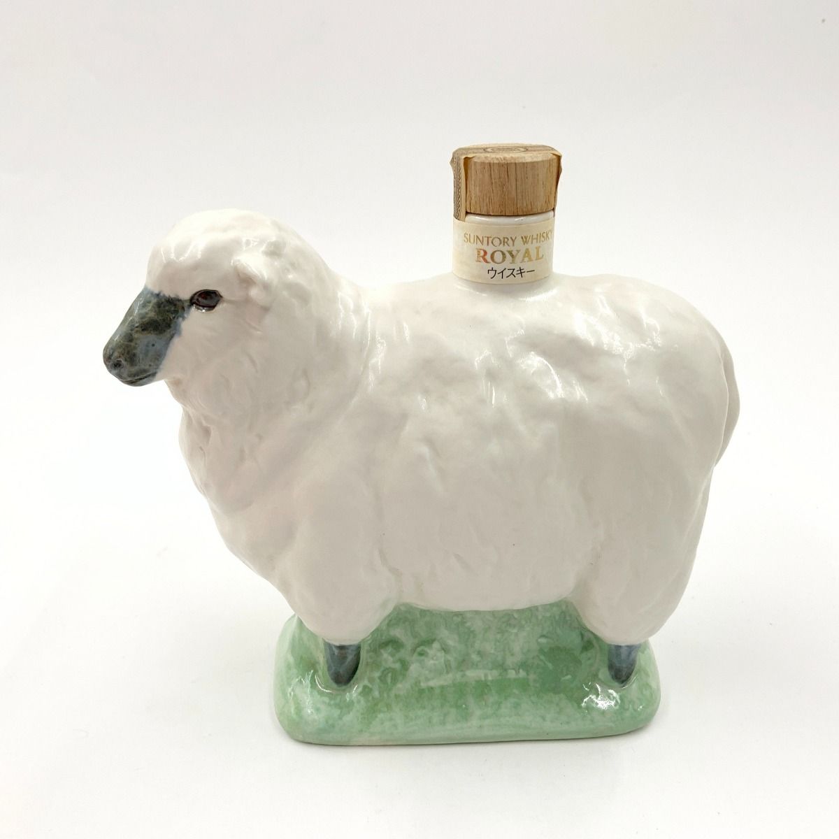 サントリーローヤル 干支ボトル 未歳 羊 600ml - メルカリ