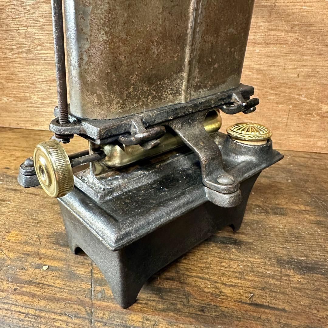 美品】超小型アイロンストーブ The Brightest & Best - メルカリ