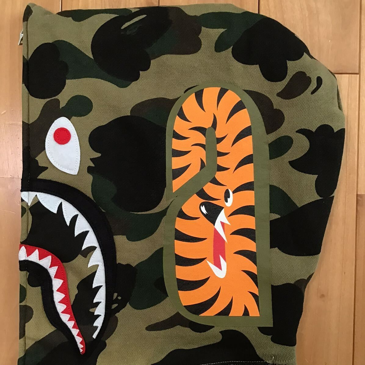 1st camo green シャーク パーカー Sサイズ shark full zip hoodie a bathing ape BAPE エイプ ベイプ アベイシングエイプ 迷彩