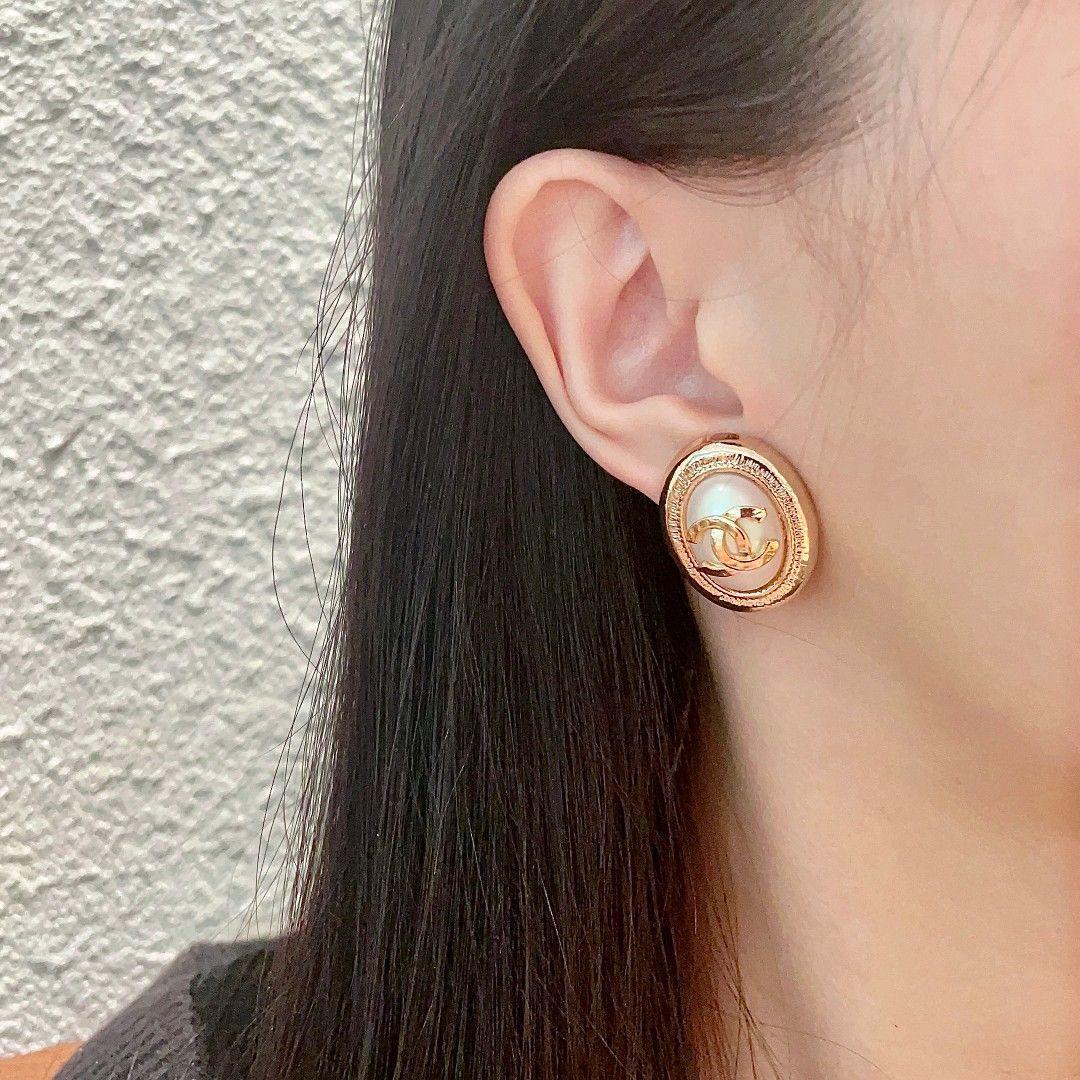 今日特価】Chanel ピアスレス ピアス 送料無料！在庫限定セール