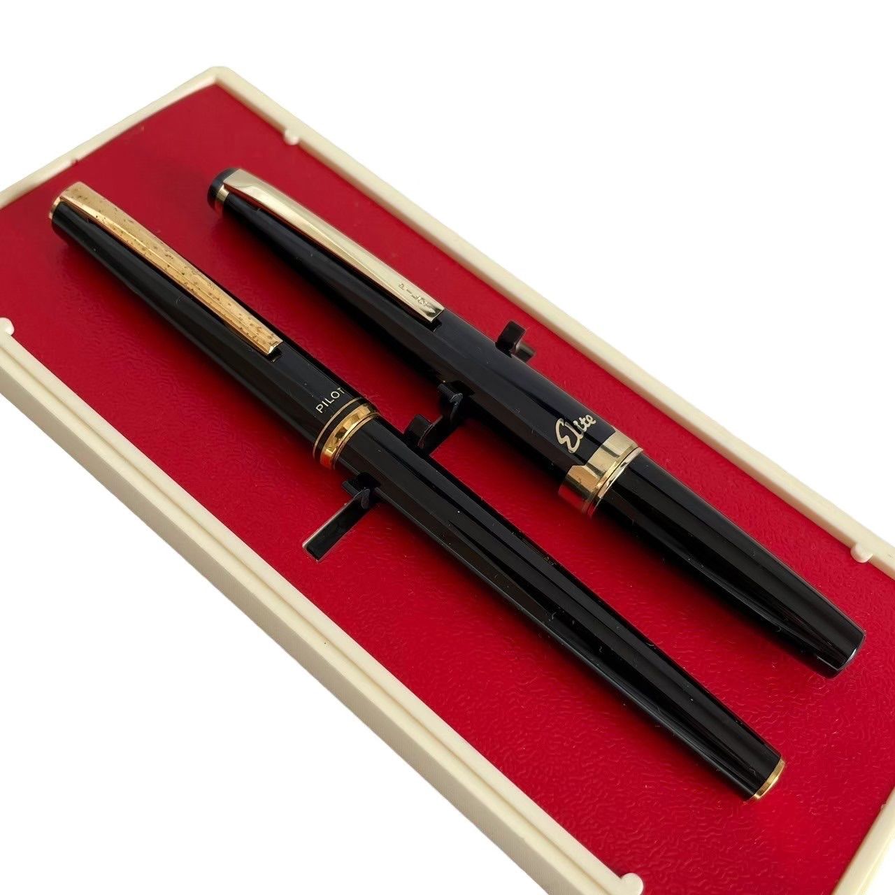パイロット万年筆2本 PILOTパイロット 14k 585ブラック 2本セット 詳細