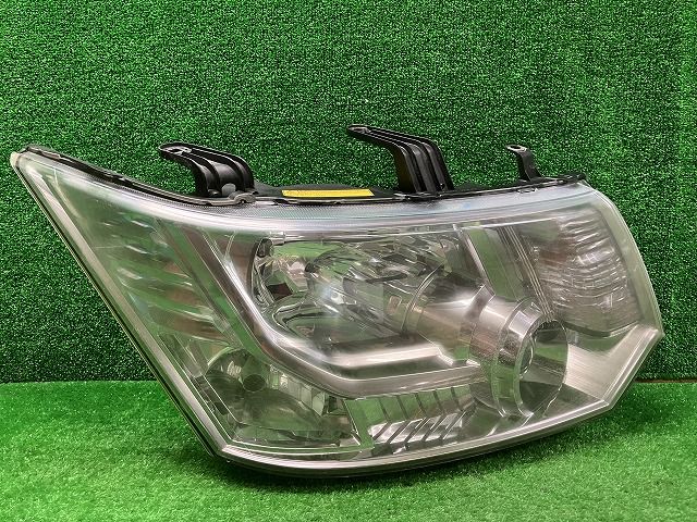 ミツビシ CV系 デリカD5 前期 右ヘッドライト HID 100-87918 バラスト付き レベ付き 250430211