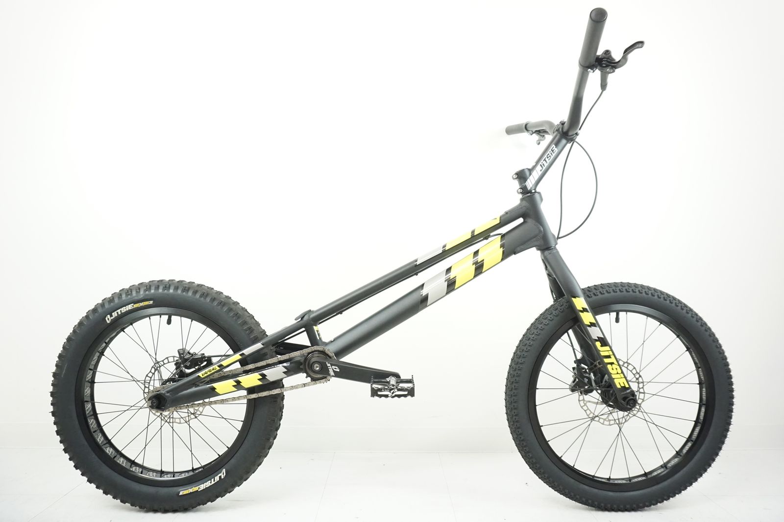 JITSIE 「ジットシー」 VARIAL 20 2020年モデル BMX / バイチャリ福岡 