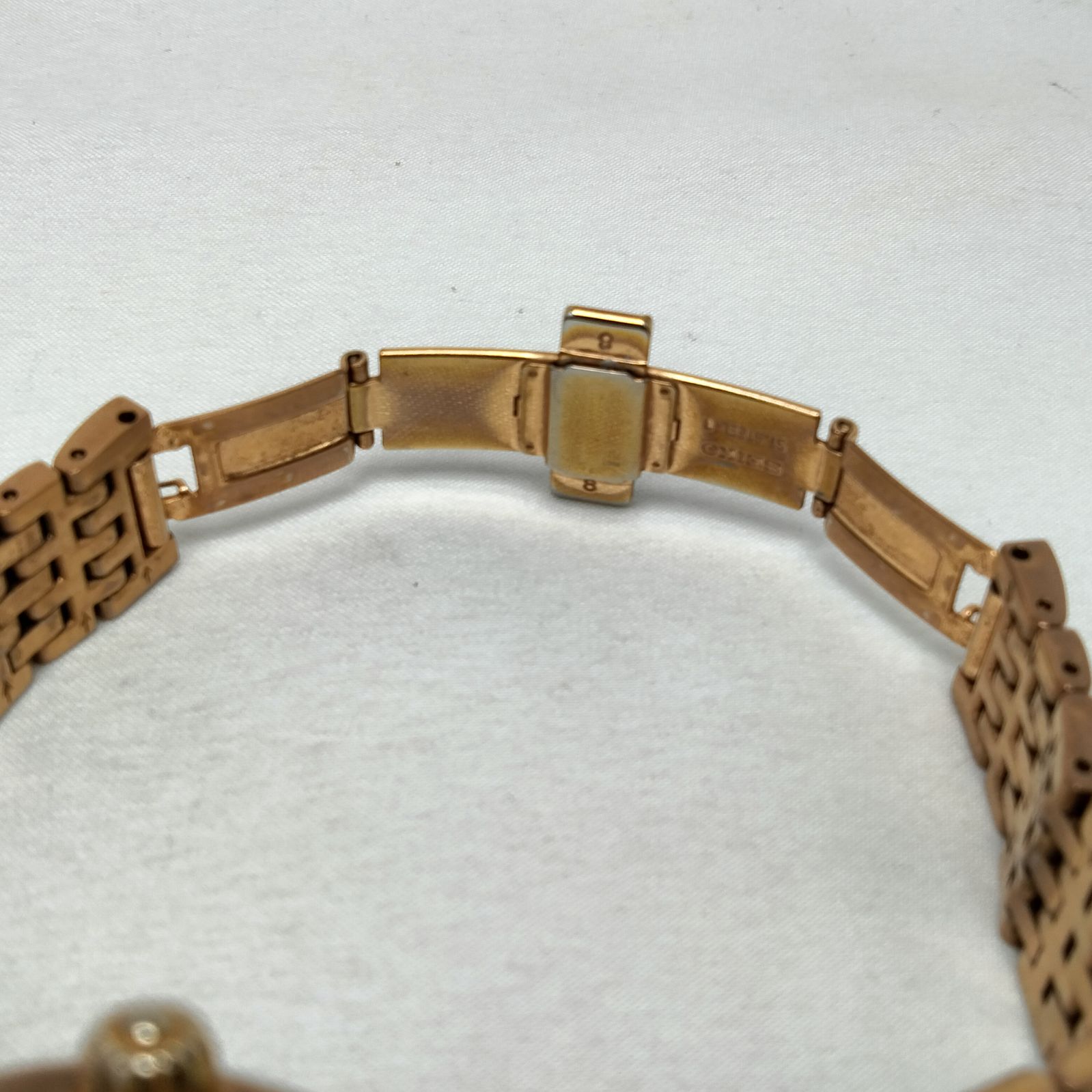 4R38-01B0 ゴールド