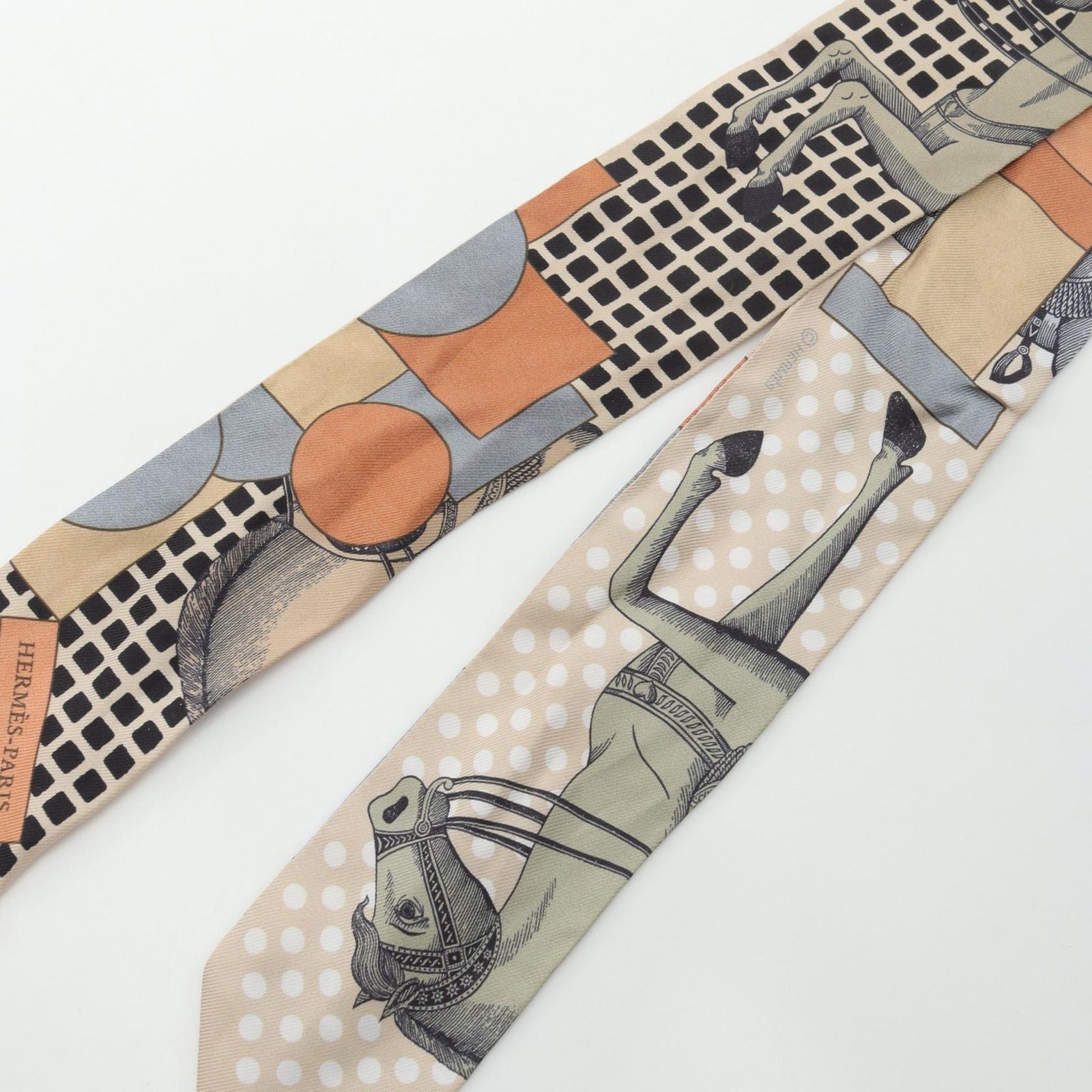 HERMES エルメス ツイリー CAVALIER EN FORMES スカーフ 2024年